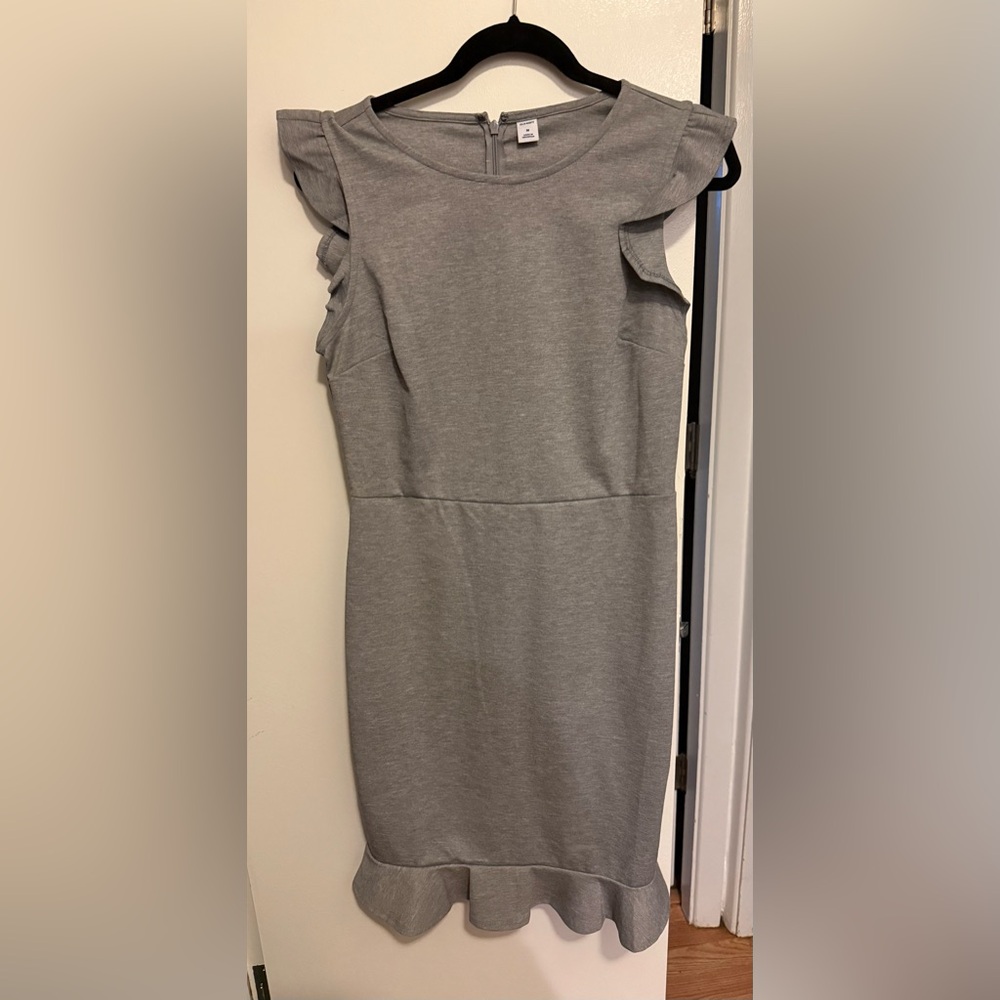 Old Navy Gray Sheath Dress Cap Sleeve Crew Neck